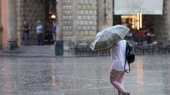 Meteo: al nord in arrivo il maltempo tra pioggia, vento e grandine