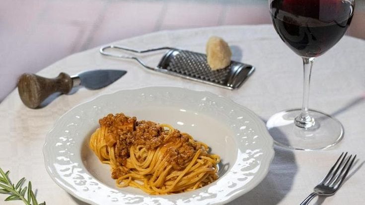 Perché festeggiare la cucina italiana e non i kebab?