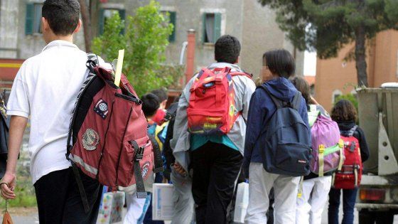 Scuola, il Pd di Modena: "Mandiamo i bulli a fare lavori socialmente utili"