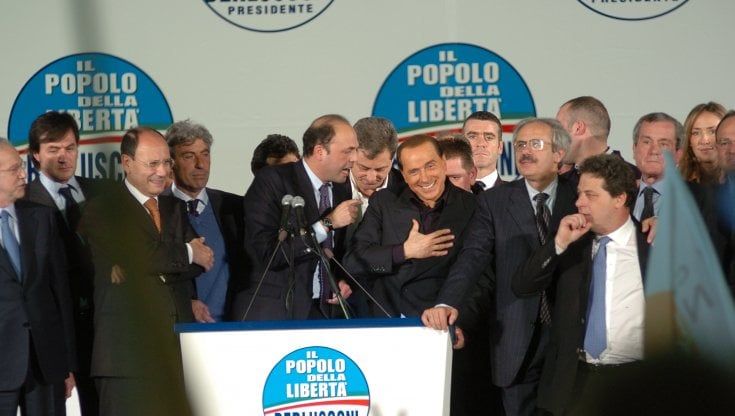 Scontri e duelli dentro Forza Italia in Sicilia: aria di faida in vista del dopo-Berlusconi