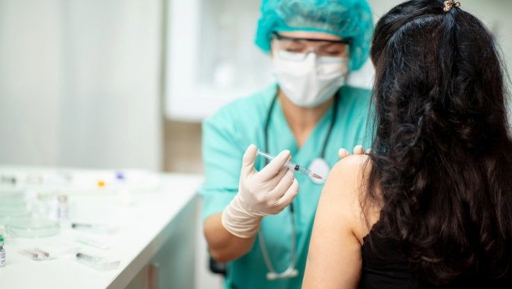 Coop: vaccinazione aziendale per tutti i lavoratori