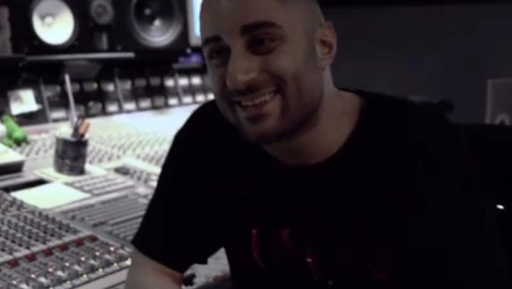 Caserta, il dj Joseph Capriati accoltellato dal padre dopo una lite: è grave