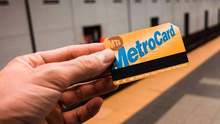 Addio alla MetroCard, il biglietto-simbolo della vita newyorkese