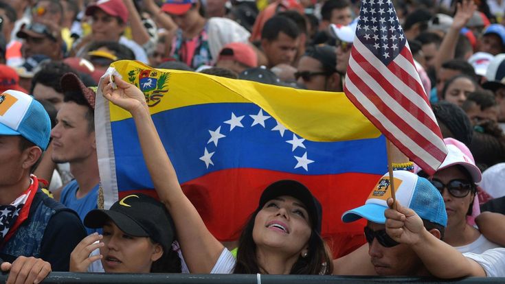 Venezuela, al confine guerra dei concerti Maduro chiude le porte: “No agli aiuti”