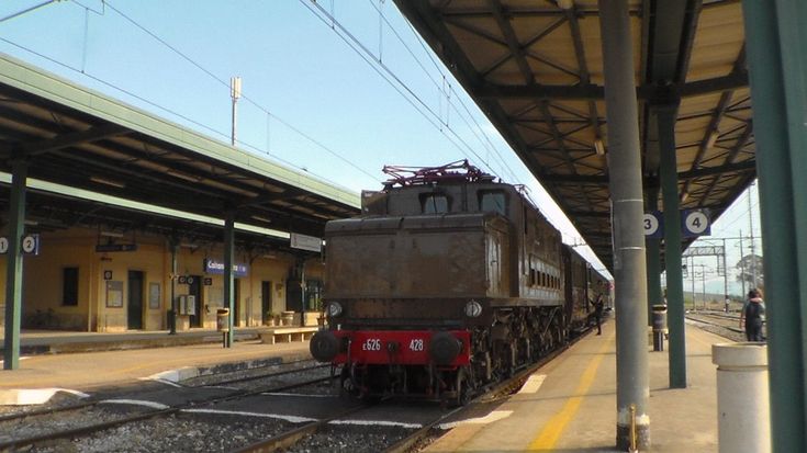Da Palermo a Caltanissetta<br />sul trenino degli anni Venti