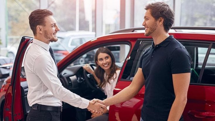 Concessionarie auto decisive nel processo d’acquisto anche nell’era digitale. Lo studio Areté