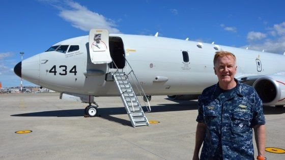 A Capodichino atterra il P-8A Poseidon, il nuovo gioiello della Us Navy per la ricognizione aerea