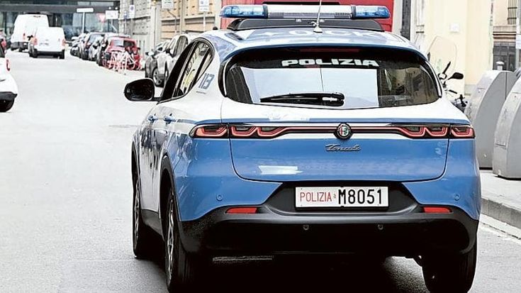 Via Fiume col buio fa paura. “Esco dal lavoro e cammino tra spacciatori e ubriachi”