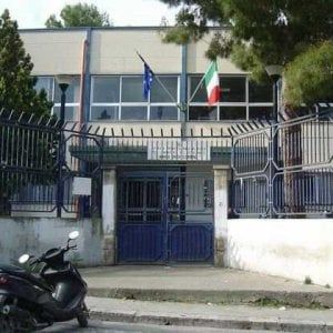 Palermo, preside "positiva": lezioni sospese. Chiude anche scuola per l'infanzia