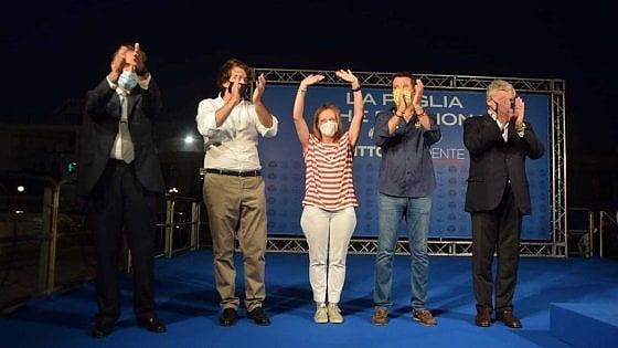 Elezioni Puglia, il centrodestra a Bari: "Vinciamo perché uniti". Salvini: "Il treno del cambiamento non ripassa"
