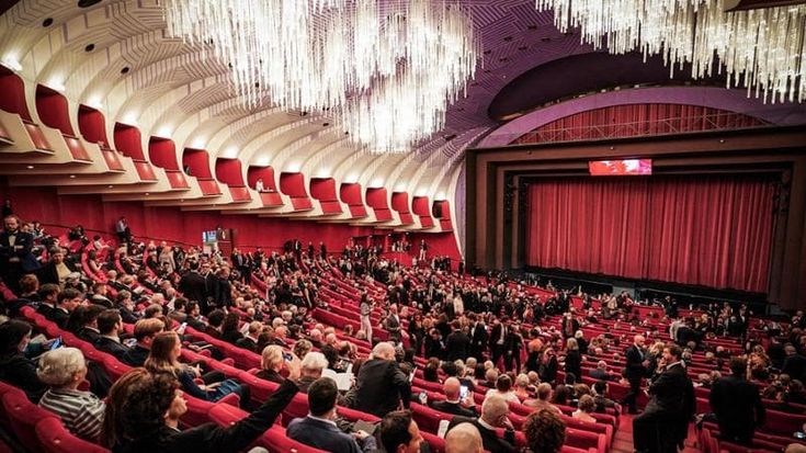 Il paradosso del Teatro Regio di Torino: vuol far crescere l’organico ma non trova orchestrali