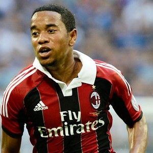 Roma, colpo a sorpresa: arriva Emanuelson. Gervinho chiede l'aumento