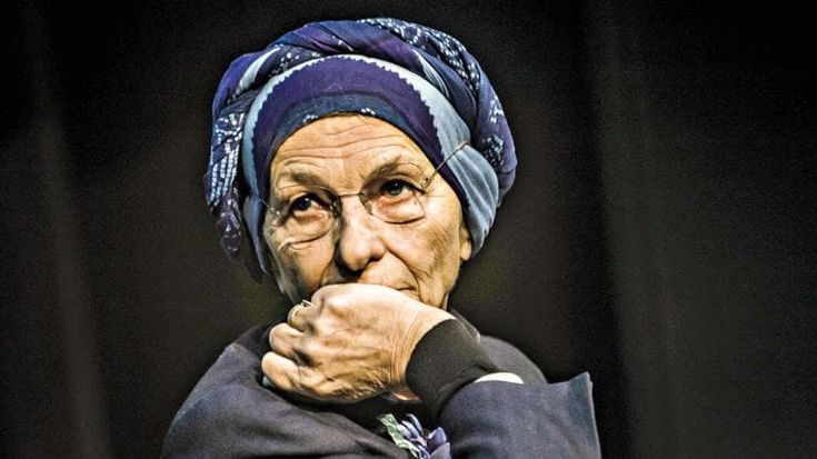 Emma Bonino, il bollettino medico: “Lucida ma non ha ancora superato la crisi”
