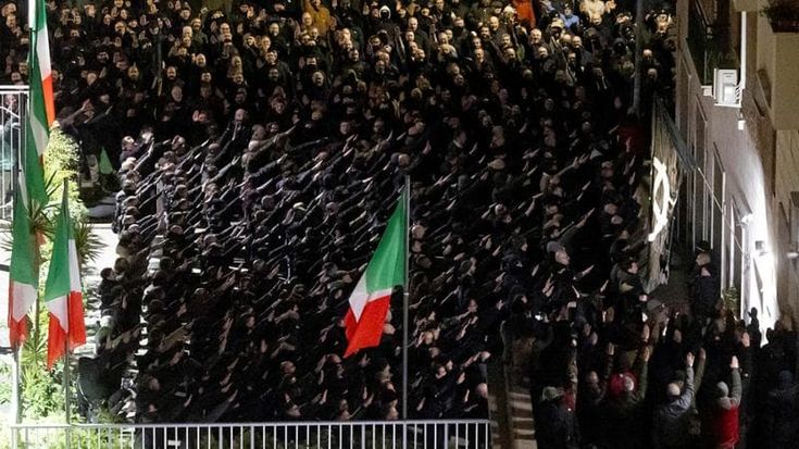 “Marciamo su Roma”. Un quindicenne al comando del nucleo dei baby nazisti