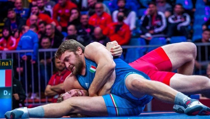 Danila Sotnikov, argento agli Europei per il nuovo fenomeno della lotta italiana