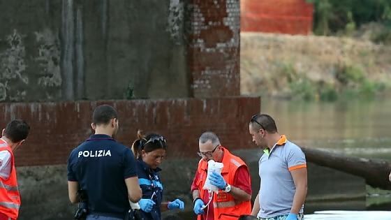 Tragedia a Bologna, due tredicenni annegano nel fiume Reno