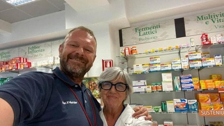 Addio a Fausta Botti, la storica farmacista dell'aeroporto di Linate: "Mancherà il suo sorriso"