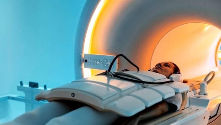 Radioterapia, in Campania trattamenti a rischio: mancano fondi per i centri accreditati