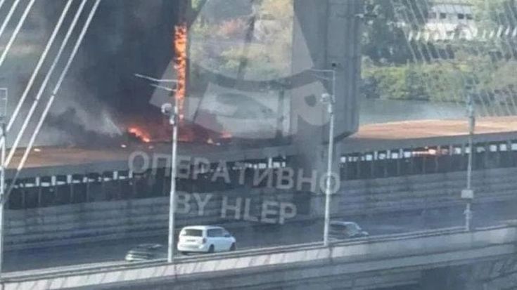 Kiev si prepara all’inverno più duro: Mosca ora punta a ponti e rete elettrica