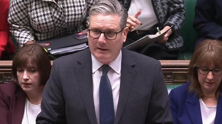 Caso Epstein, Londra pubblica il dossier Mandelson: “Starmer sapeva dei rischi sulla sua nomina”