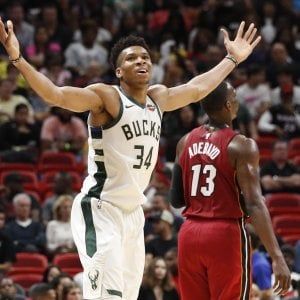 Basket, Nba: rimonta storica per Milwaukee, Houston riprende a correre