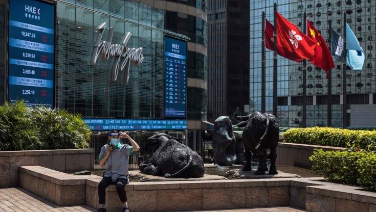 Le Borse di oggi, 16 marzo. Spiragli sul negoziato Russia-Ucraina. Europa in forte rialzo. La Fed alza i tassi 