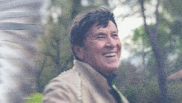 Gianni Morandi: "Cantai 'C'era un ragazzo' in Russia. Oggi questa canzone è contro di loro, e ci saranno migliaia di persone a cantarla insieme a me"