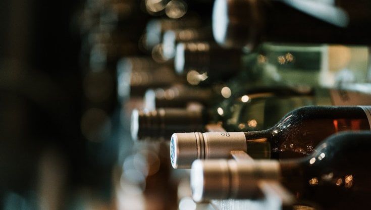 Bevande alcoliche, mercato in crescita: in Italia ottime prospettive per il vino