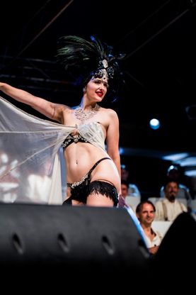 Summer Jamboree senza veli: &egrave; l'ora del burlesque