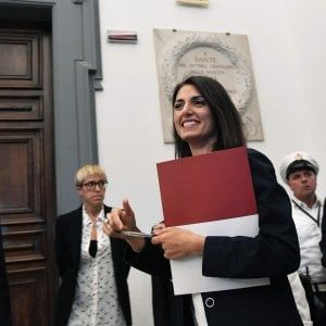 Roma, municipi imbalsamati 5 riunioni in 100 giorni. Ecco le cifre della paralisi