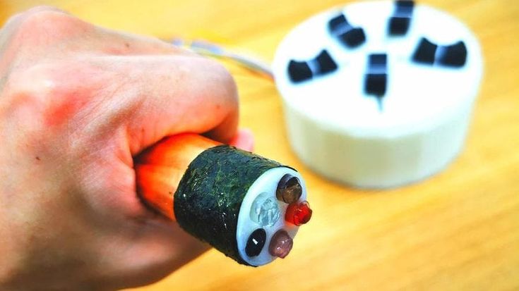 Dal Giappone il lecca-lecca elettronico che ricrea i sapori del cibo