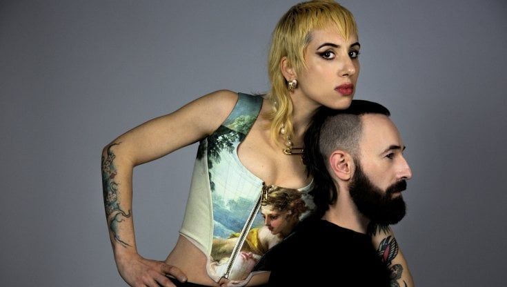 Coma Cose, ritorno a Sanremo dopo la crisi. "Nella nostra canzone il coraggio di una coppia"