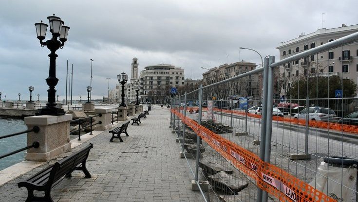 Lungomare, via ai cantieri stradali. Il Comune studia le nuove piste ciclabili 