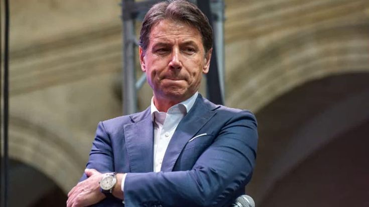 Conte prende tempo: al tavolo di coalizione dopo giugno. Prodi: “Un errore parlare di primarie ora”