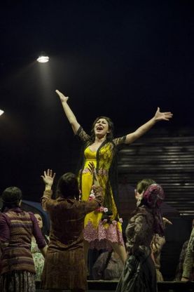 Ultime prove, poi il debutto della Carmen con il nuovo finale