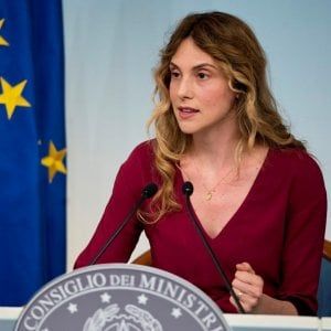 Si allungano i tempi per il rinnovo dei contratti di lavoro: attesa media oltre i 68 mesi