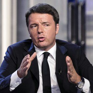 Renzi: "Riforme, i tempi saranno rispettati". Ai medici: "Sciopero per i tagli? Nella Sanità più soldi"