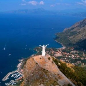 Potenza, a Maratea la stella al merito sociale