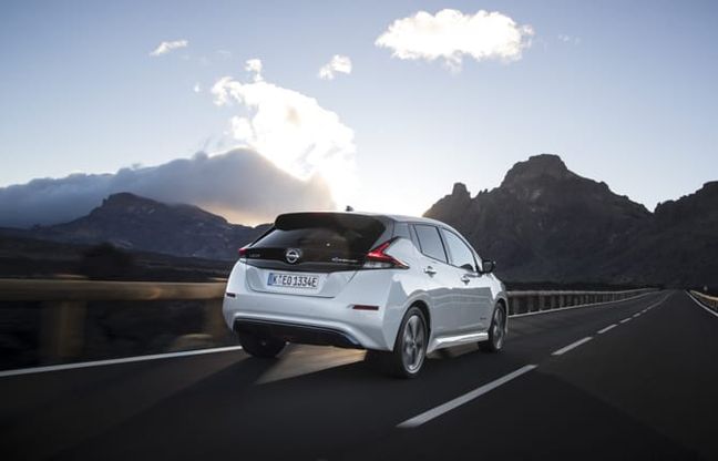 Nissan Leaf, tutti pazzi per la bestseller elettrica 