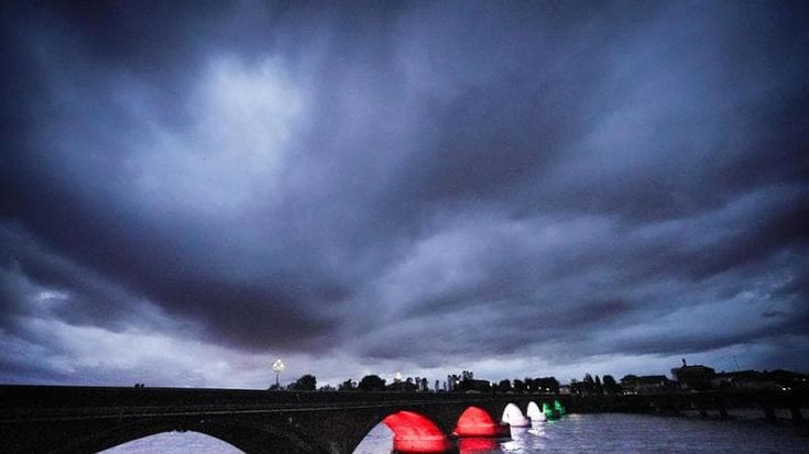 Previsioni meteo, weekend con estremo maltempo su tutta Italia, nubifragi al Sud fino a martedì