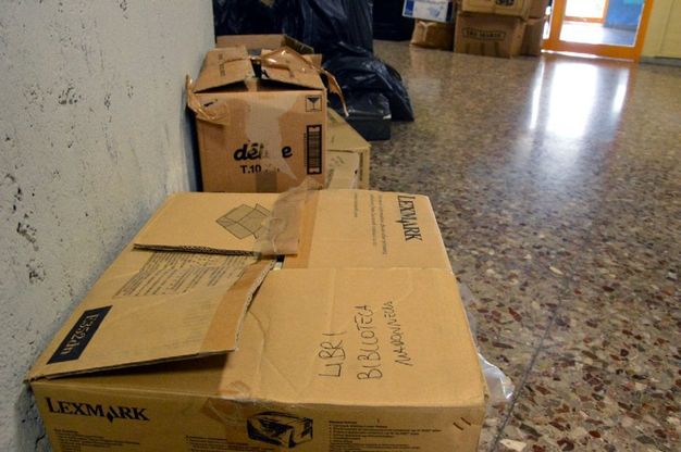 Bari, biblioteche da incubo: migliaia libri negli scatoloni