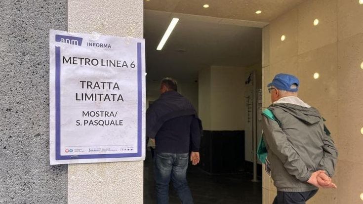 Napoli, ancora disagi sulla Linea 6: la tratta Chiaia-Municipio chiusa da una settimana