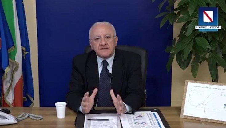 De Luca shock: "Apprezzo le scuse di Di Maio ma mi sembra di ascoltare quelli delle Br che 30 anni dopo dicono: ci siamo sbagliati"