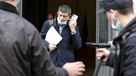 Tavolo governo-opposizioni, Conte vedrà i leader del centrodestra. Gualtieri: "Pronti a discutere il decreto di aprile"