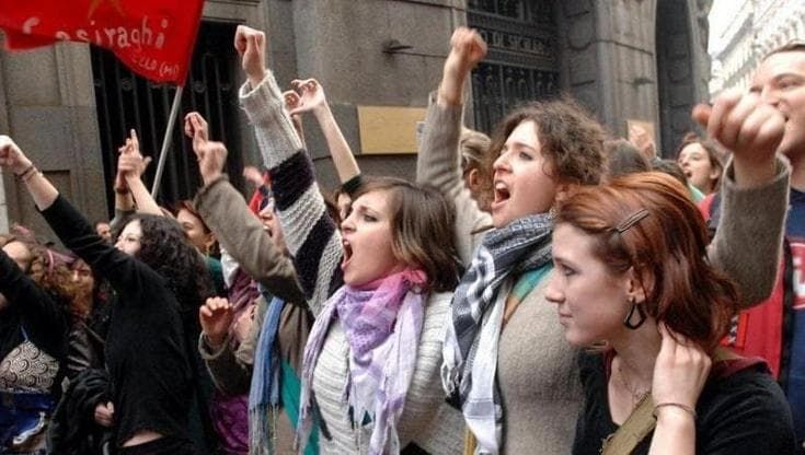 Il caso a Bologna su “Donna si nasce”, Lea Melandri: “Insulti social fanno danno al femminismo”