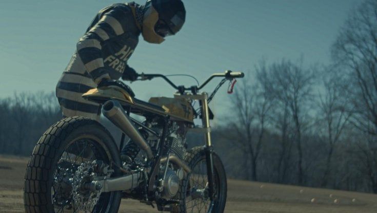 Tweety 44, la moto tutta d’oro che avrebbe voluto Goldfinger