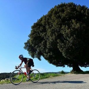 L'Eroica, venti anni in sella dietro una passione. Su strade bianche