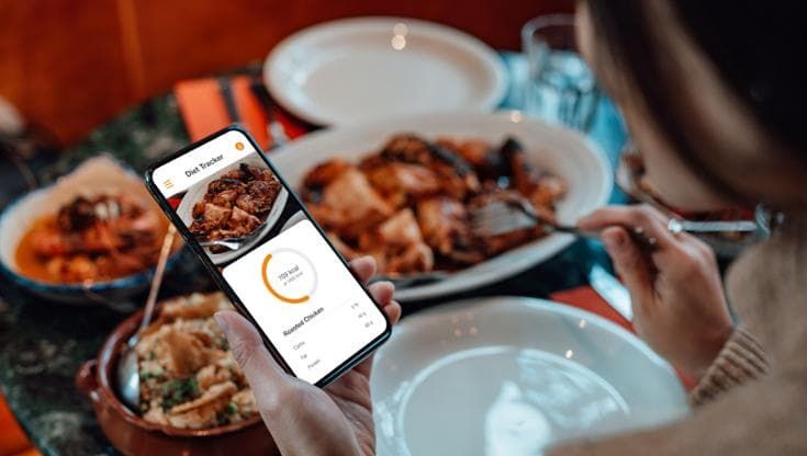 Se menu, ristorante e commensali li decide l’intelligenza artificiale