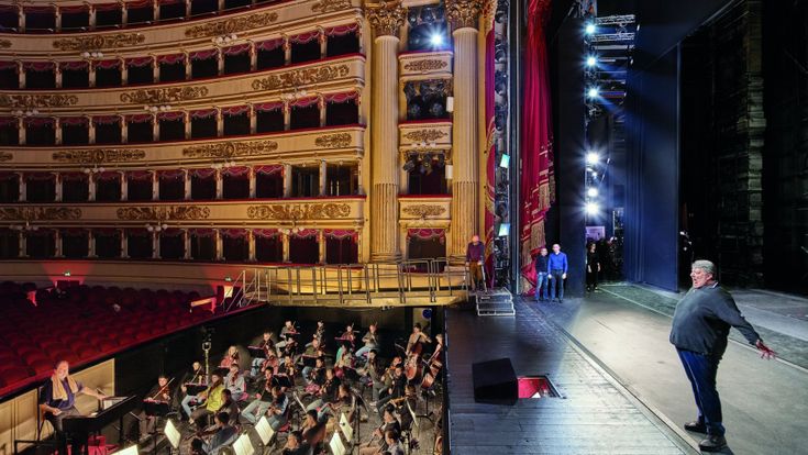 In grande Scala