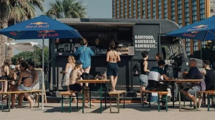 Bari, il food truck a Pane e pomodoro ci sarà per tutto l'anno. Sarà aperto fino all'una di notte